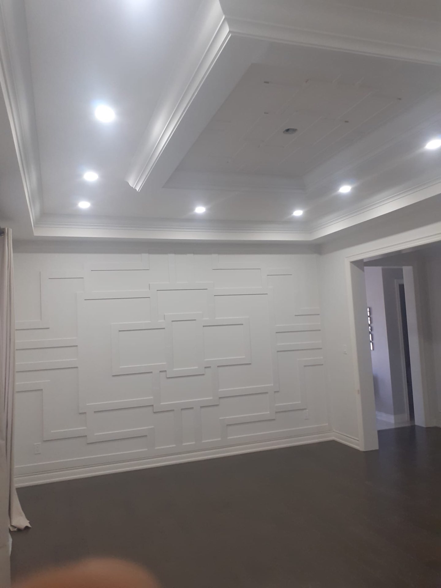 Wainscoting & coffered tray ceiling